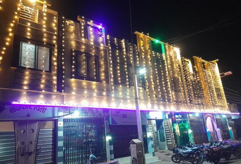 בית מלון כפרי होटल राजपुत पैलेस