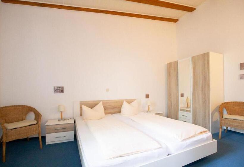 בית מלון כפרי Dolgesheim