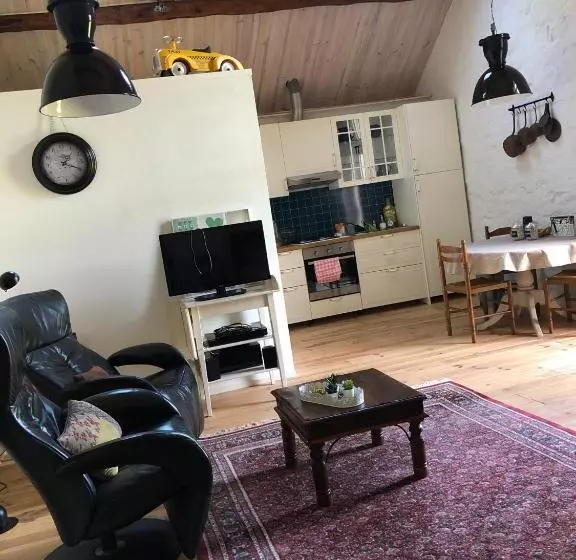 ホテル Gîte La Sarrée