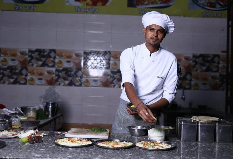 Hotel Padmapani Park Fardapur