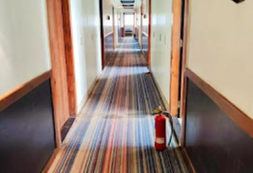 ホテル Shakti Delux Rooms Vadodara