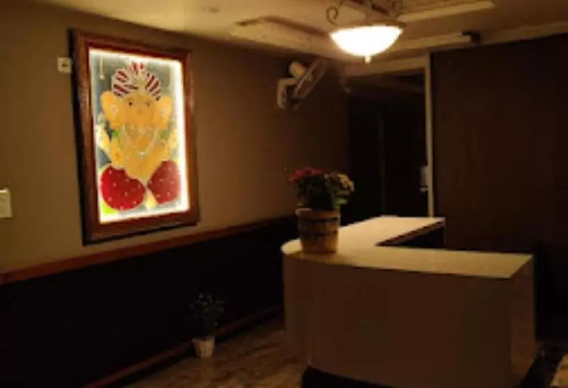 ホテル Shakti Delux Rooms Vadodara