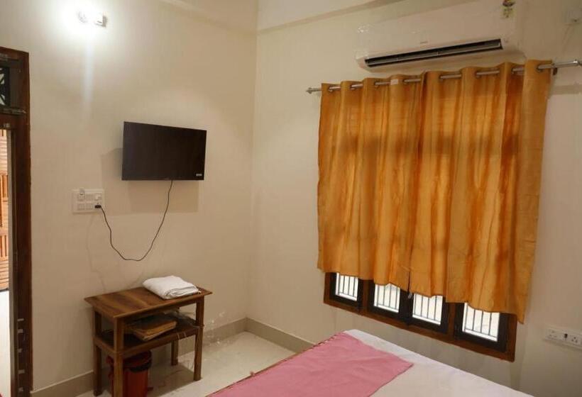 Hotel Shree Harshan Kutir