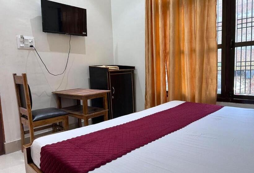 Hotel Shree Harshan Kutir