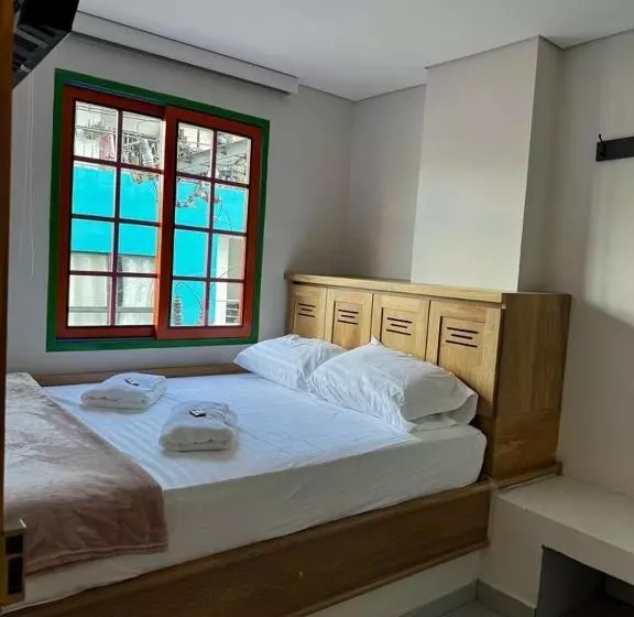 ホテル Stay Guatape A Dos Cuadras Del Parque