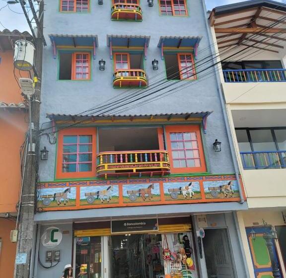 Hotel Stay Guatape A Dos Cuadras Del Parque