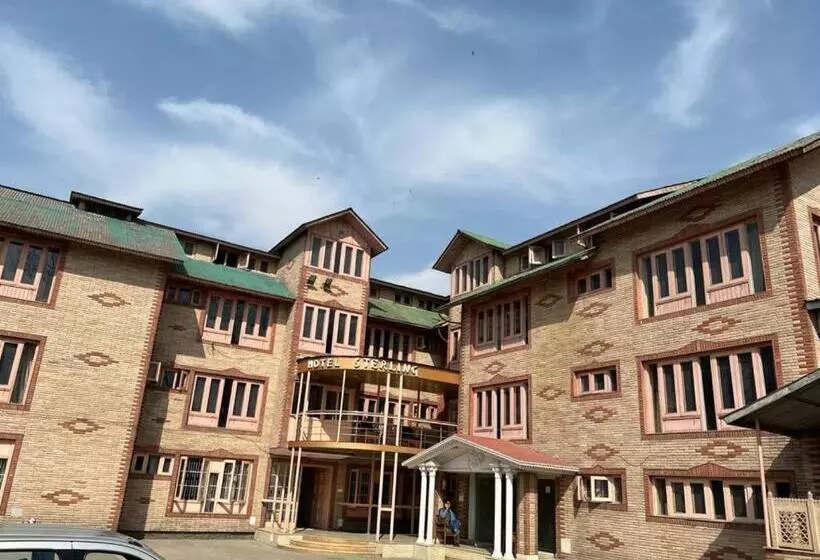 Hotelli Sterling Srinagar