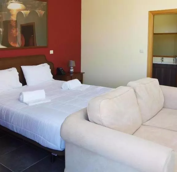 Hotelli Tranca Da Barriga   Casa Do Vinho By Quinta De São Tiago