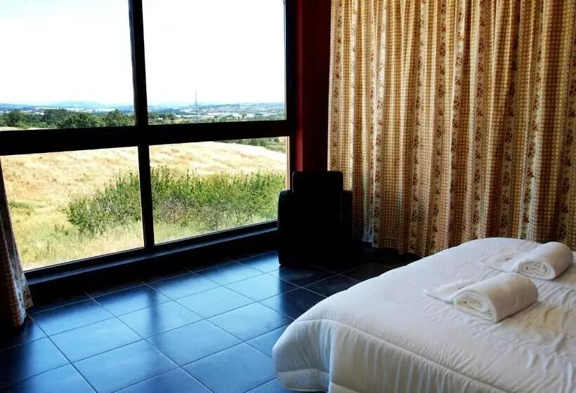 Hotelli Tranca Da Barriga   Casa Do Vinho By Quinta De São Tiago