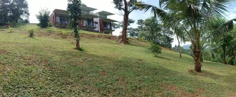 ホテル Wayanad Adventures Eco Farm Resort