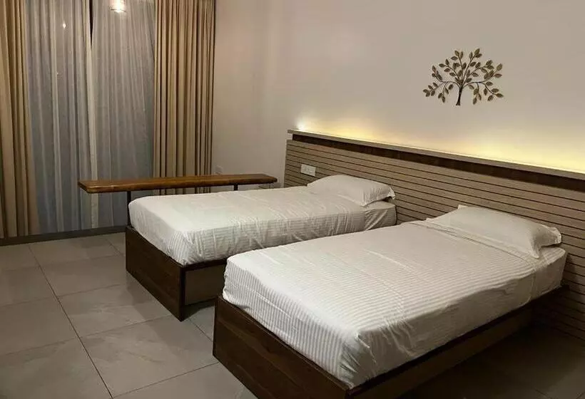 ホテル Wayanad Adventures Eco Farm Resort
