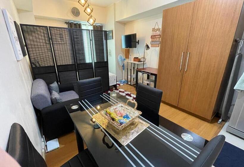 Modern And Cozy Condo In 8adriatico Near Pgh, Slmec And Us Embassy