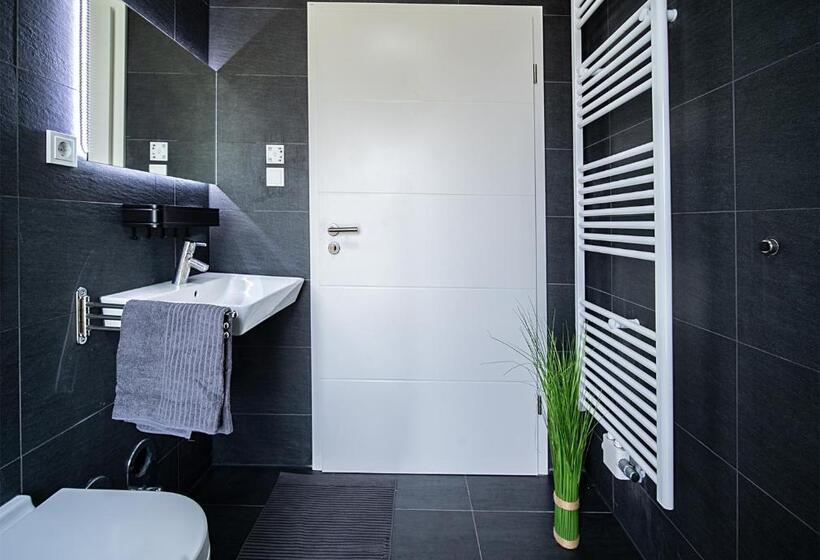 Пансион Blauer Stein Apartments Doppelzimmer 1