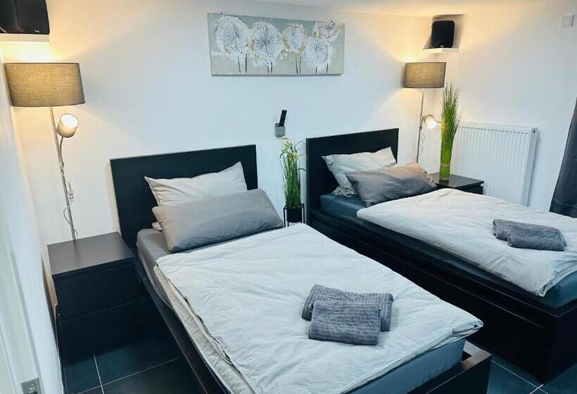 بنسيون Blauer Stein Apartments Doppelzimmer 1