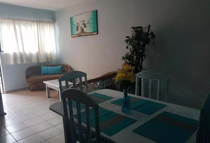 ペンション Posada De León
