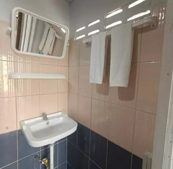 อัญมัน ลันตา Anyaman Lanta