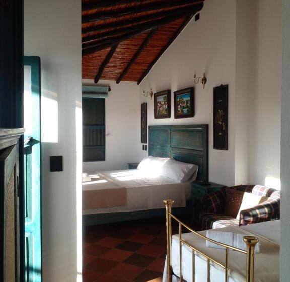 تختخواب و صبحانه Casa Silva   Hotel Cafe