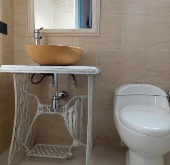 تختخواب و صبحانه Casa Silva   Hotel Cafe