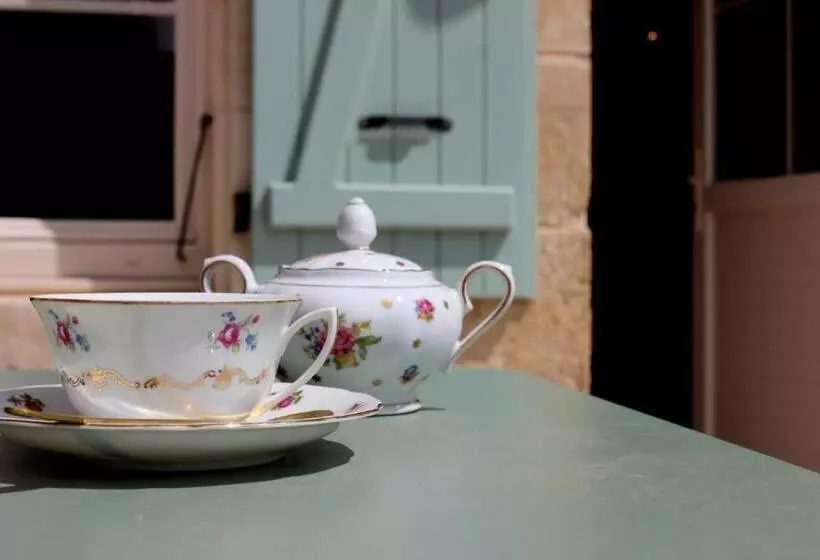 Aamiaismajoitus (B&B) Chambre D Hôtes Au Petit Bonheur