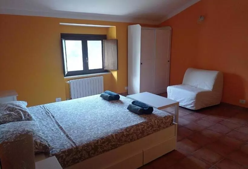 Aamiaismajoitus (B&B) Famiglia Nel Vento