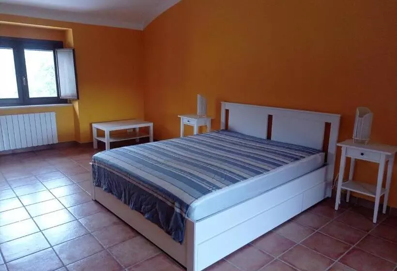 Aamiaismajoitus (B&B) Famiglia Nel Vento