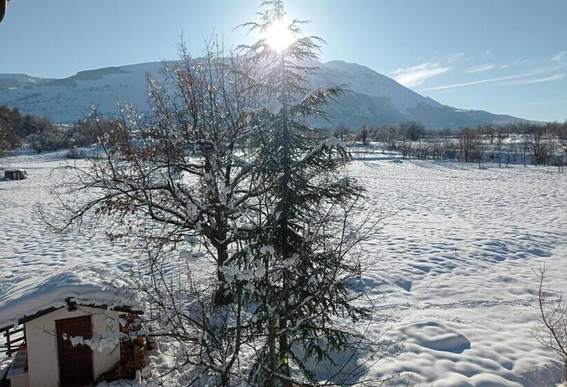 تختخواب و صبحانه Famiglia Nel Vento