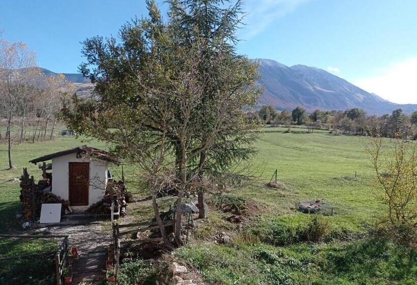 تختخواب و صبحانه Famiglia Nel Vento