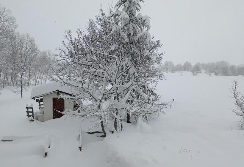 تختخواب و صبحانه Famiglia Nel Vento