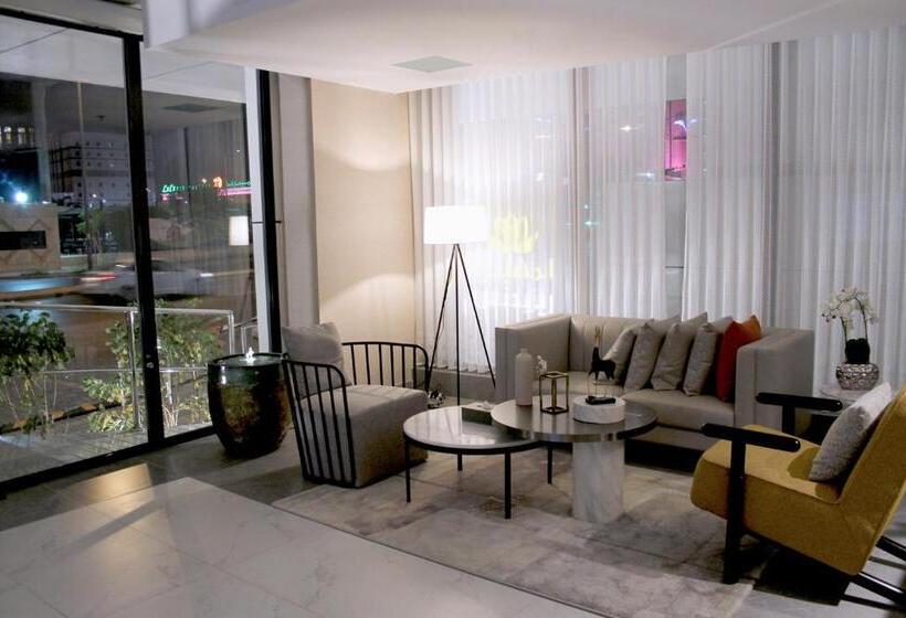 בית מלון כפרי Al Muhaidb Residence Jawazat