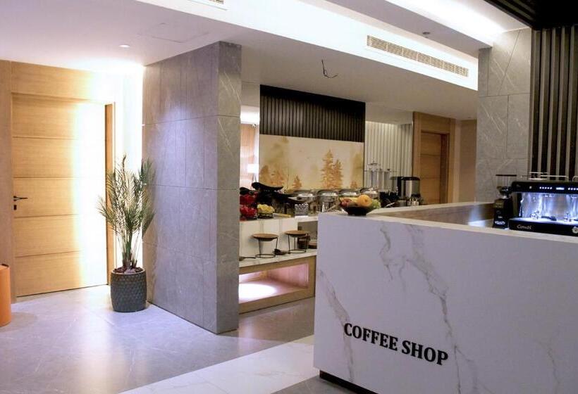 בית מלון כפרי Al Muhaidb Residence Jawazat