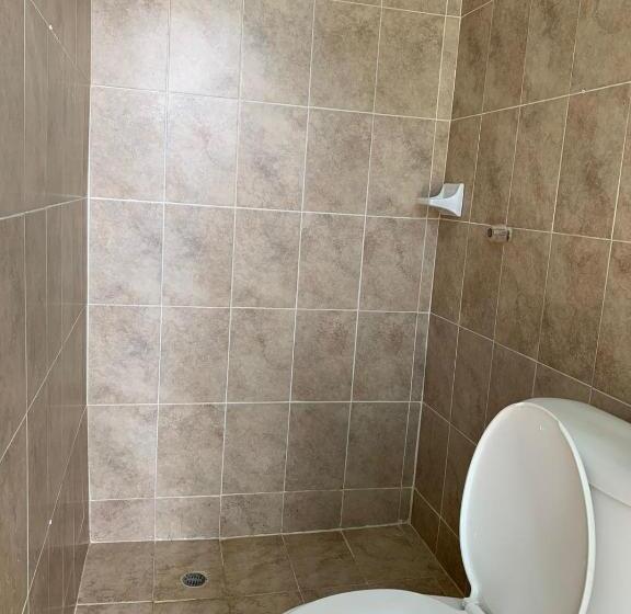 בית מלון כפרי Cabaña Manzuren