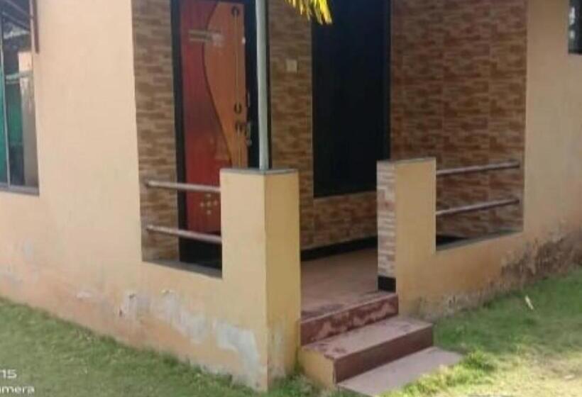 ホテル Gayatri Farm Resort Kolan