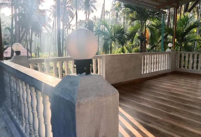 Hotelli Krishna Kunj