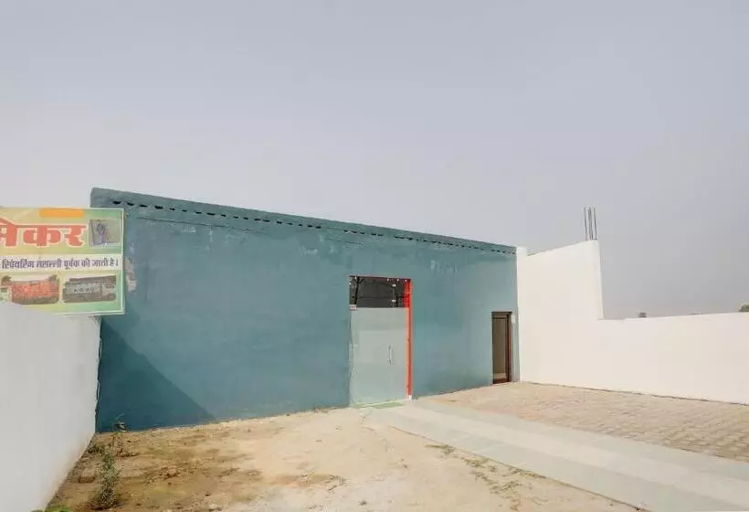 Oyo Kittu Hotel And Restaurant