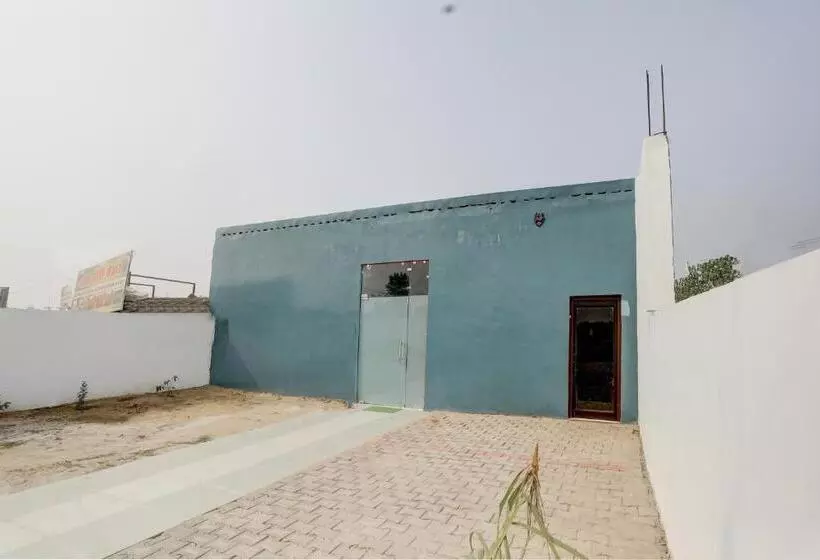 Oyo Kittu Hotel And Restaurant