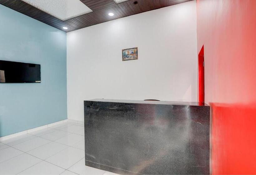 Oyo Kittu Hotel And Restaurant