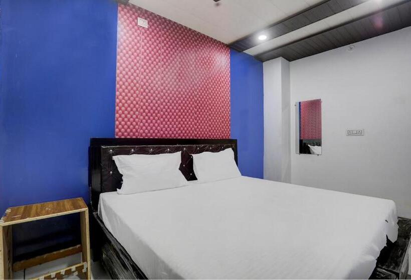 Oyo Kittu Hotel And Restaurant