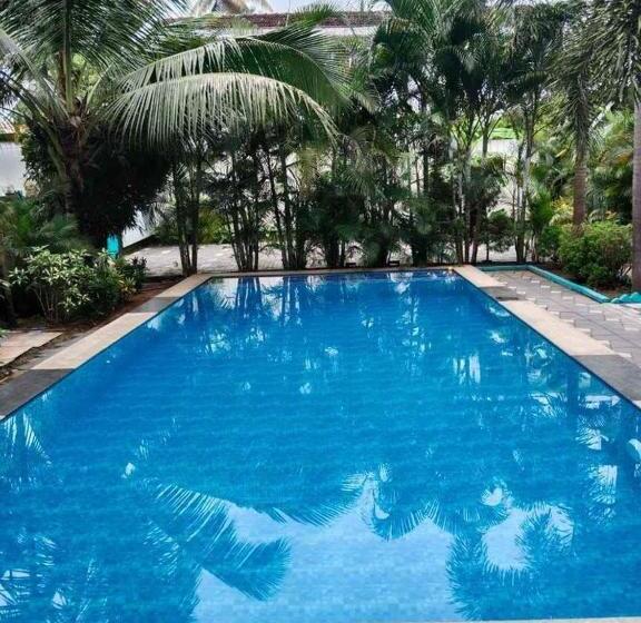 פנסיון Carthage Villa