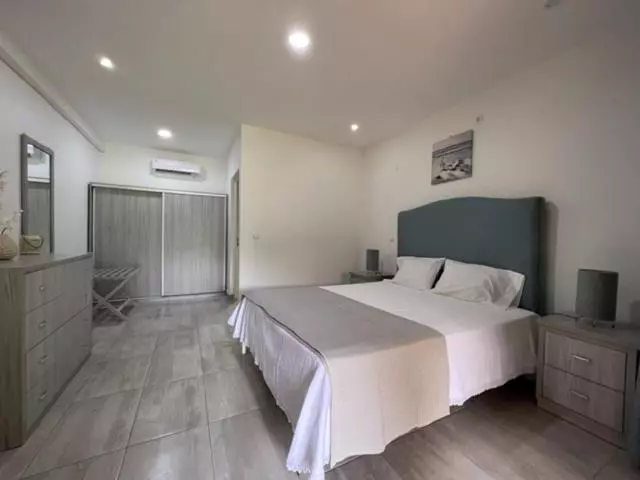 پانسیون Casa Dos Arcos
