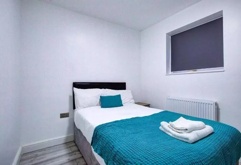 ペンション Crossville Homes   Double Rooms