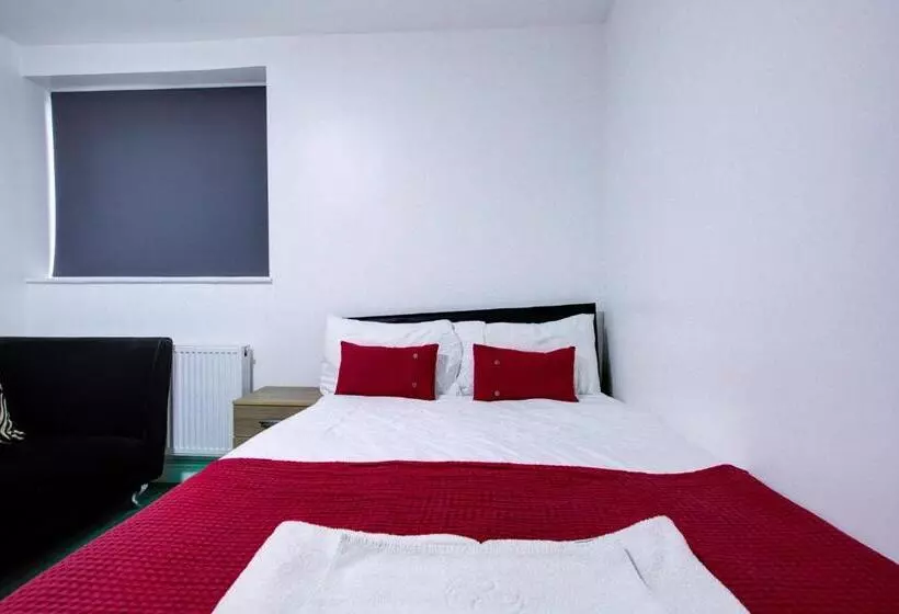 ペンション Crossville Homes   Double Rooms