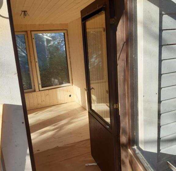 פנסיון Garden Chamber