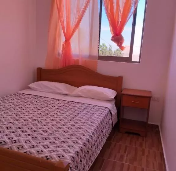 پانسیون Hostal Las Cruces