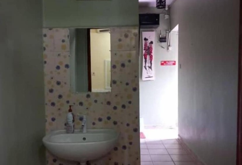 膳宿费 Rafiki Apartment