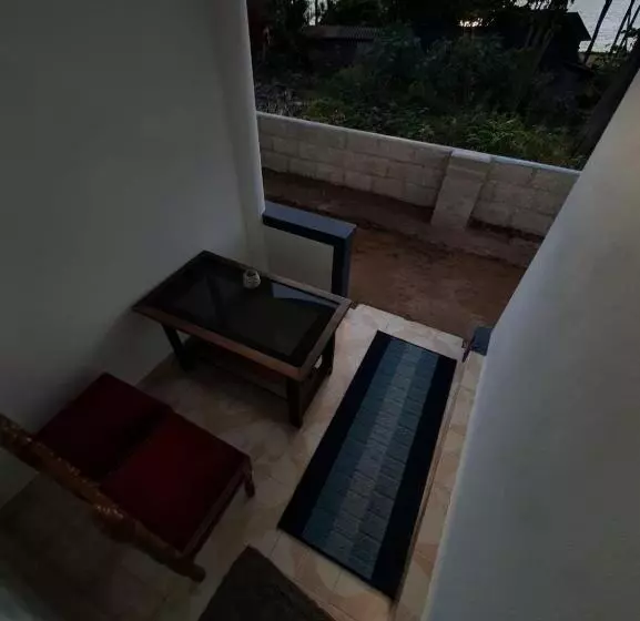 پانسیون Blue House