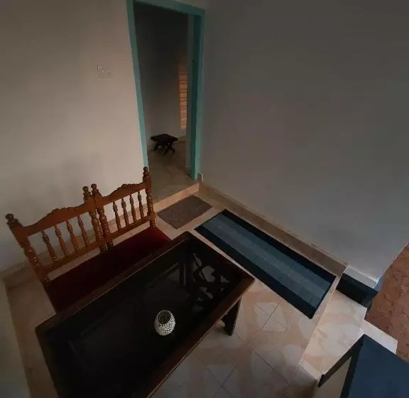 پانسیون Blue House