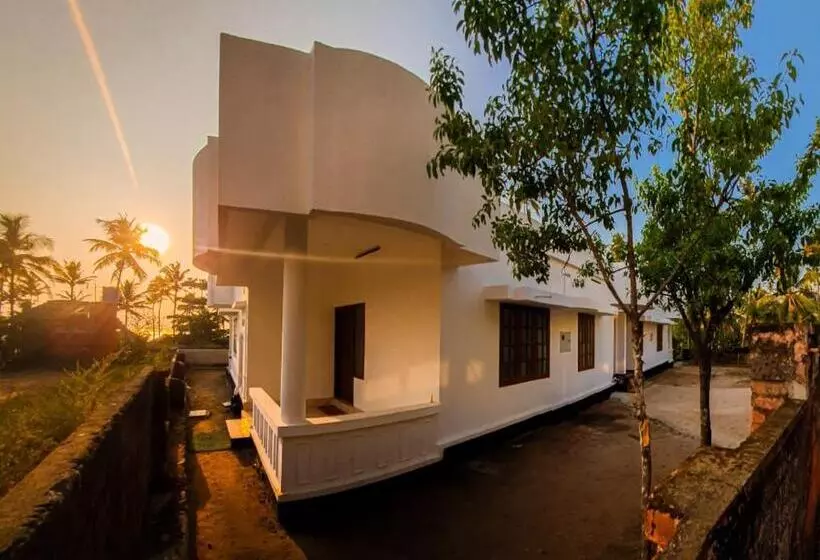 پانسیون Blue House