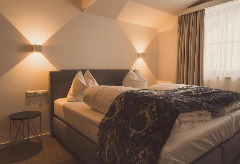 Gartenhotel Maria Theresia