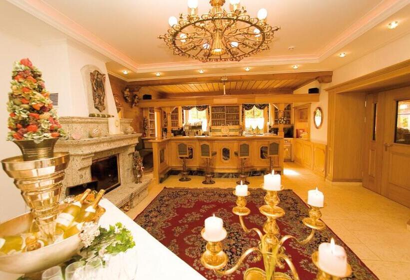 Gartenhotel Maria Theresia