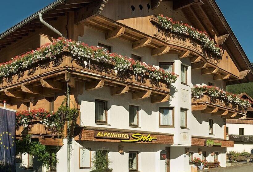 فندق Alpenstolz